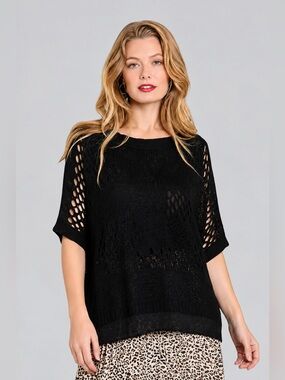 WOVEN CHARM BLACK CROCHET ROUND NECK PULL OVER SWEATER TOP